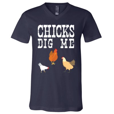 Chicken Farmer Funny Chicks Dig Me Farming Gift T V-Neck T-Shirt