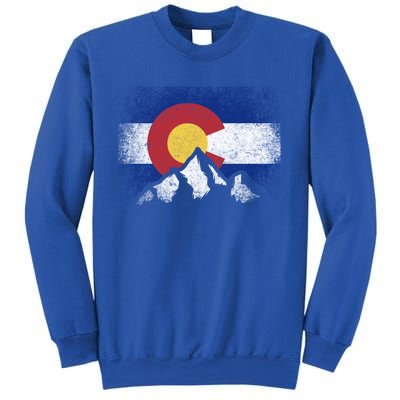 Colorado Flag Mountain Ski Winter Gift Hiker Hiking Camping Gift Sweatshirt