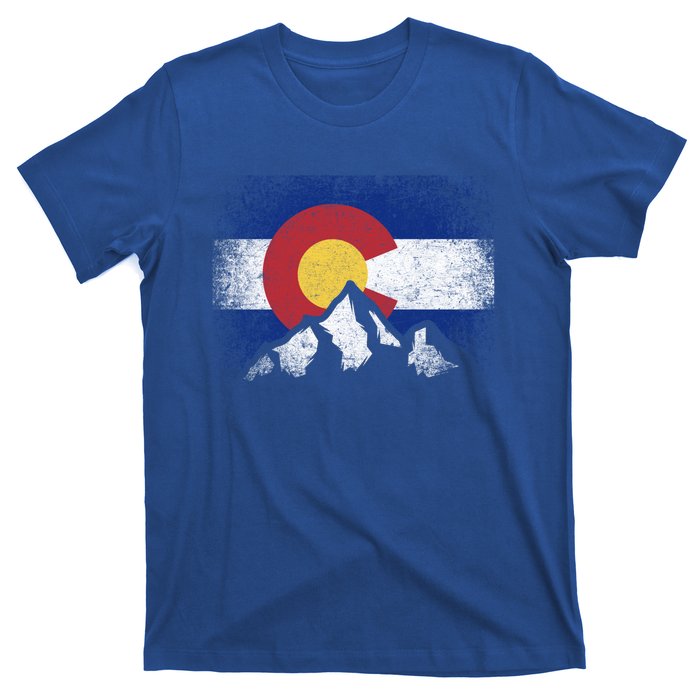 Colorado Flag Mountain Ski Winter Gift Hiker Hiking Camping Gift T-Shirt