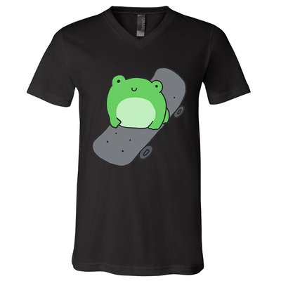 Cute Frog On Skateboard Kawaii Aesthetic Frog V-Neck T-Shirt