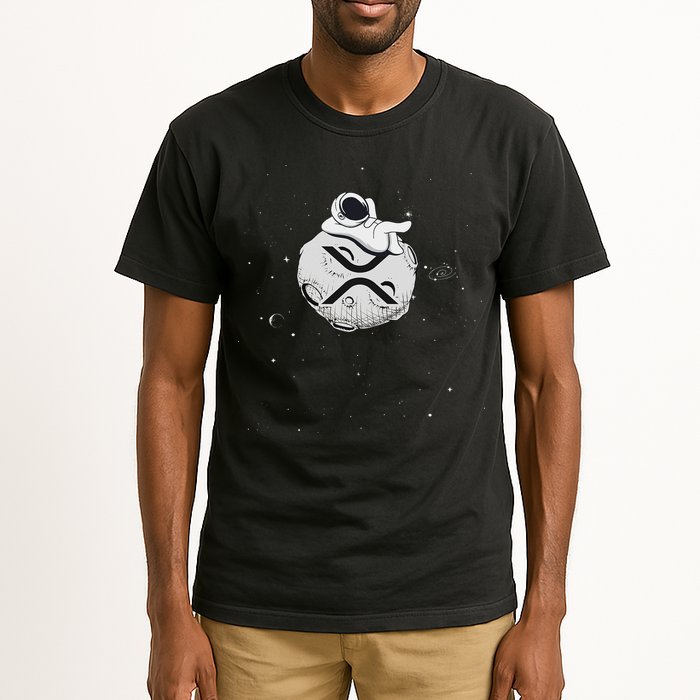 Cryptocurrency Fun Relaxing Space Man On Xrp Crypto Moon Tall T-Shirt