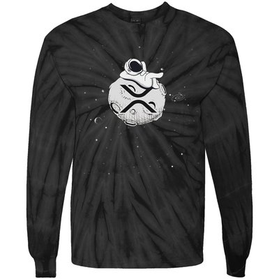 Cryptocurrency Fun Relaxing Space Man On Xrp Crypto Moon Tie-Dye Long Sleeve Shirt