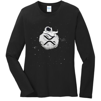 Cryptocurrency Fun Relaxing Space Man On Xrp Crypto Moon Ladies Long Sleeve Shirt