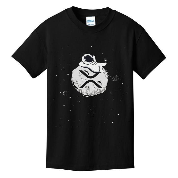 Cryptocurrency Fun Relaxing Space Man On Xrp Crypto Moon Kids T-Shirt