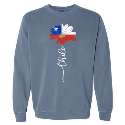 Chile Flag Sunflower Vintage Chileans Lover Taiwan Gift Garment-Dyed Sweatshirt