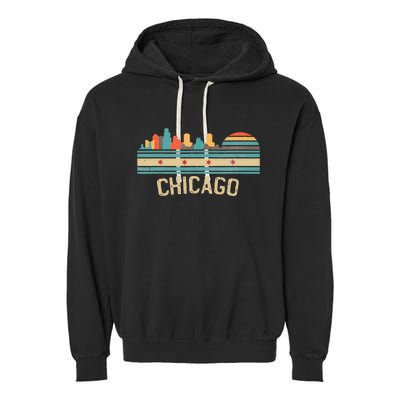 Chicago Flag Skyline Vintage Illinois City Retro Souvenir Garment-Dyed Fleece Hoodie