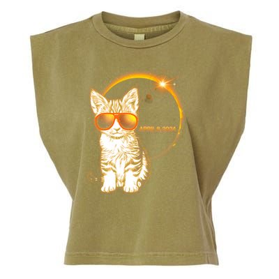 Cool Funny Total Solar Eclipse April 8 2024 Sunglasses Cat Kitten Garment-Dyed Women's Muscle Tee