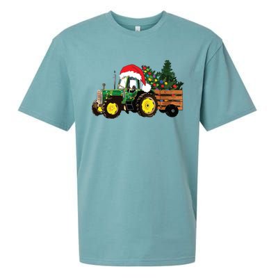 Christmas Farm Tractor Christmas Tree Lights Santa Farmer Sueded Cloud Jersey T-Shirt