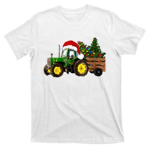 Christmas Farm Tractor Christmas Tree Lights Santa Farmer  T-Shirt