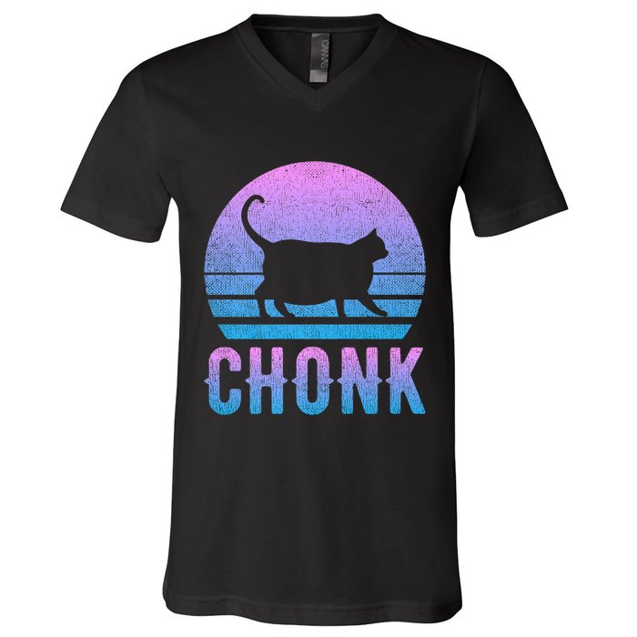 Chonk Gradient 90´S Funny Retro Fat Cat Meme V-Neck T-Shirt