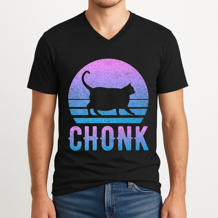 Chonk Gradient 90´S Funny Retro Fat Cat Meme V-Neck T-Shirt