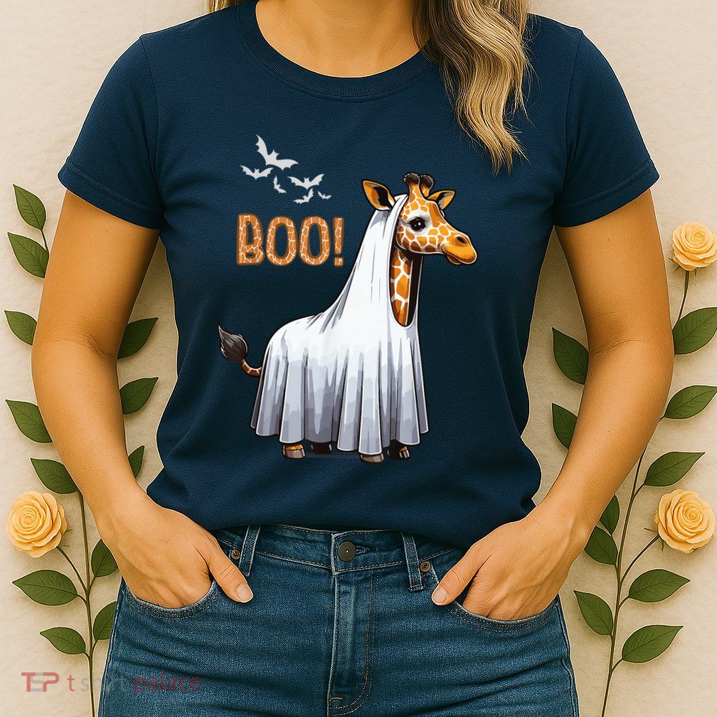 Cute Giraffe Boo Halloween Costume Zoo Lover Womens T-Shirt