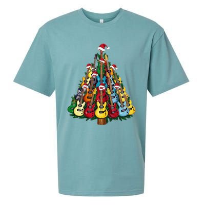 Christmas Guitar For Music Loversand Sueded Cloud Jersey T-Shirt