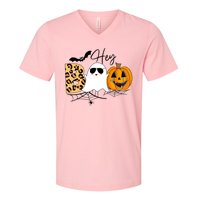 Cute Ghost Halloween Pumpkin Face Hey Boo Trendy Halloween V-Neck T-Shirt