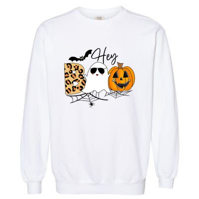 Cute Ghost Halloween Pumpkin Face Hey Boo Trendy Halloween Garment-Dyed Sweatshirt