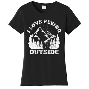 Camping Gift I Love Peeing Outside Funny Hiking Women's T-Shirt