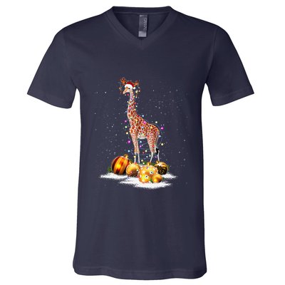 Cute Giraffe Lights Santa Hat Funny Xmas Tree Christmas V-Neck T-Shirt