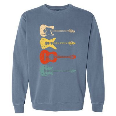 Cool Guitar Players Art Vintage Acoustic Guitarist Garment-Dyed Sweatshirt