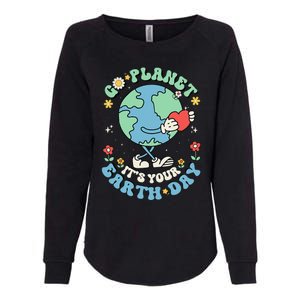 Cute Go Planet Its Your Earth Day 2024 Teacher Groovy Womens California Wash Sweatshirt