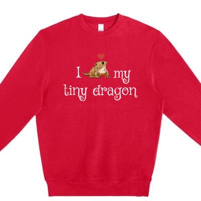 Crested Gecko Tiny Dragon Gecko Lover Cute Crestie Lizard Gift Premium Crewneck Sweatshirt