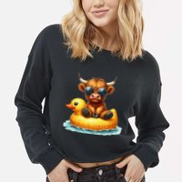 Cute Highland Cow Duck Pool Float Summer Vibes Swimming Cropped Pullover Crew