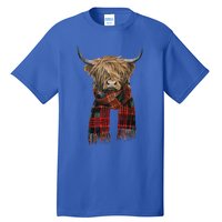 Cute Highland Cow Wearing Buffalo Plaid Scarf Farming Farmer  Tall T-Shirt