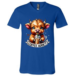 Cute Highland Cow Coffee Addict Gift V-Neck T-Shirt