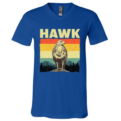 Cute Hawk Design Bird Vintage Hawk Lovers V-Neck T-Shirt