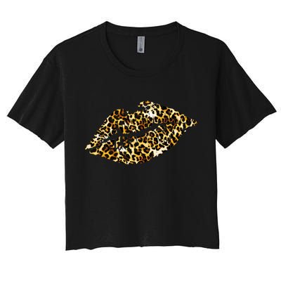 Cheetah Print Skinned Lips Women's Crop Top Tee