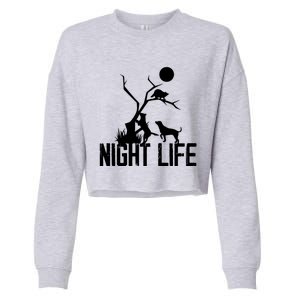 Coon Hound Hunting Night Life Hunting Dog Coon Hunting Gift Cropped Pullover Crew