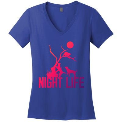 Coon Hound Hunting Night Life Hunting Dog Coon Hunting Gift Women's V-Neck T-Shirt