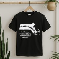 Click Hole Massachusetts In Nostra Vicinia Plura Sunt Dunkin Donuts T-Shirt