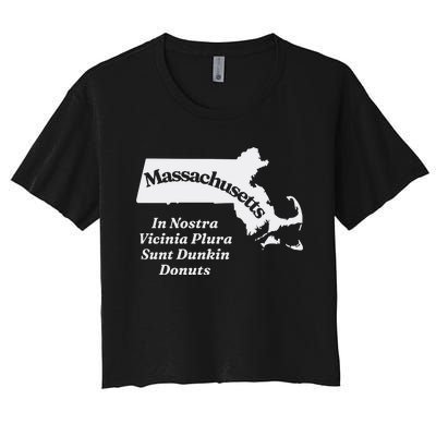 Click Hole Massachusetts In Nostra Vicinia Plura Sunt Dunkin Donuts Women's Crop Top Tee