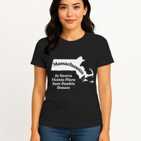 Click Hole Massachusetts In Nostra Vicinia Plura Sunt Dunkin Donuts Womens T-Shirt