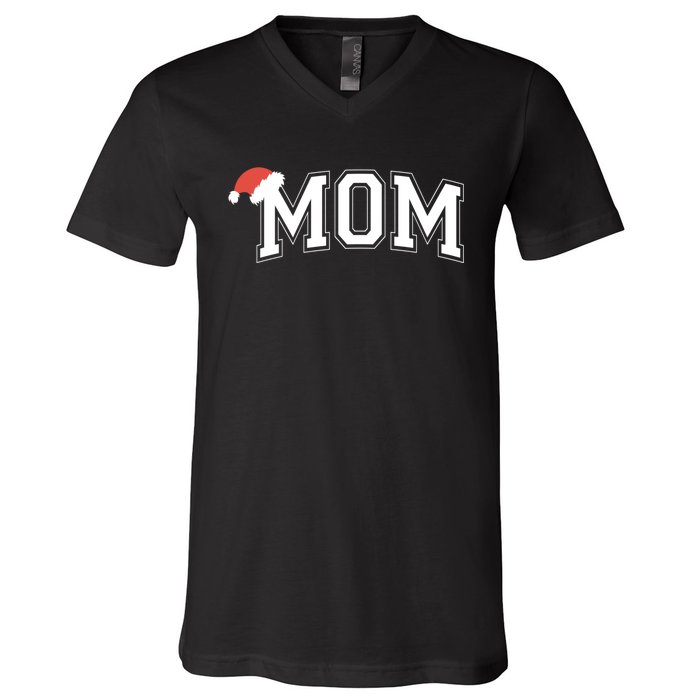 Christmas Holiday Mom Matching With Dad Matching Family V-Neck T-Shirt