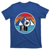 Camping Hiking Nature Retro Photographer Camera Camera Gift T-Shirt