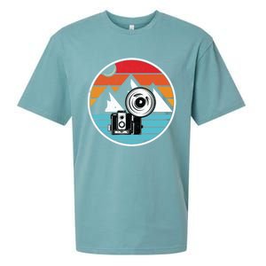 Camping Hiking Nature Retro Photographer Camera Camera Cute Gift Sueded Cloud Jersey T-Shirt