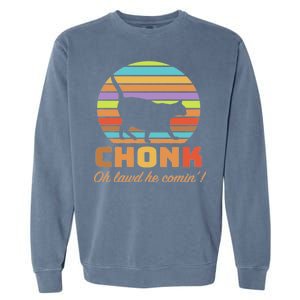 Chonk Scale Cat Meme Garment-Dyed Sweatshirt