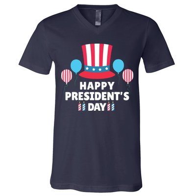 Cute Happy Presidents Day American Colors Patriots Gift V-Neck T-Shirt