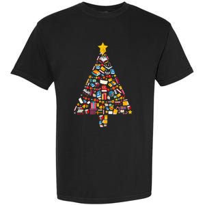 Cozy Holiday Reads Festive Tree Club for Book Lovers Garment-Dyed Heavyweight T-Shirt