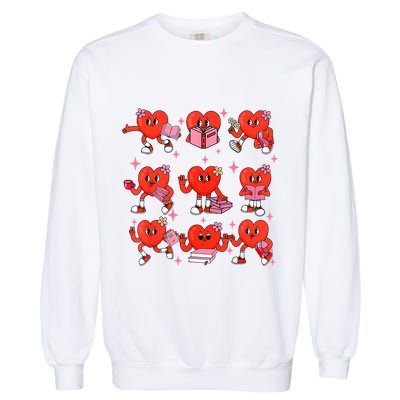 Cute Heart Reading A Book Valentines Day Teacher Book Lovers Garment-Dyed Sweatshirt