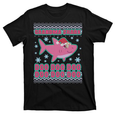 Christmas Grandma Shark Doo Doo Doo T-Shirt