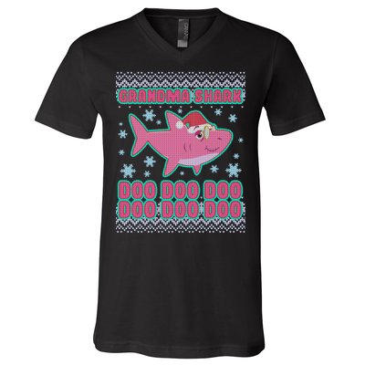 Christmas Grandma Shark Doo Doo Doo V-Neck T-Shirt