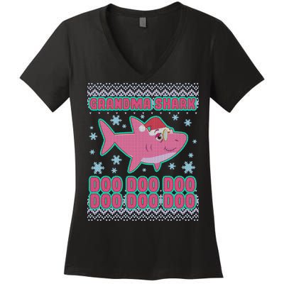 Christmas Grandma Shark Doo Doo Doo Women's V-Neck T-Shirt