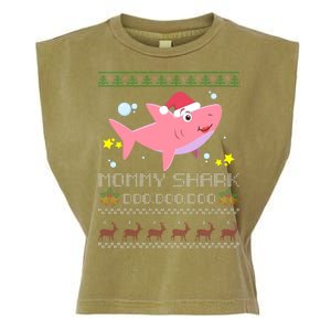 Christmas Mommy Shark Garment-Dyed Women's Muscle Tee