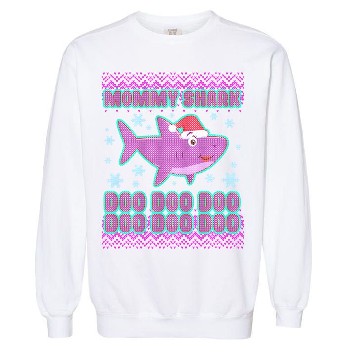 Christmas Mommy Shark Doo Doo Doo Garment-Dyed Sweatshirt