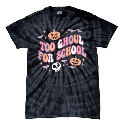 Cute Halloween Teacher School Ghouls Groovy Trick Or Teach Tie-Dye T-Shirt