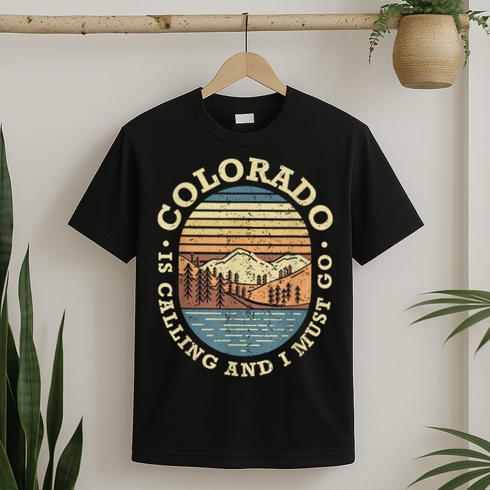 Colorado Is Calling And I Must Go Retro T-Shirt