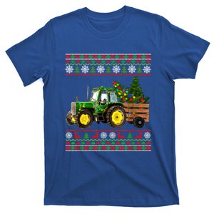 Christmas Is Coming Farmers Santa Claus Reindeer Tractor Cool Gift T-Shirt