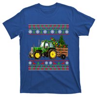 Christmas Is Coming Farmers Santa Claus Reindeer Tractor Cool Gift T-Shirt